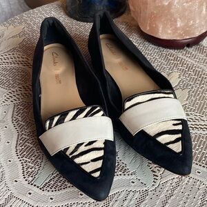 Clarks Laina Zebra Print Black Suede Loafer Flat Pointed Sample shoe size 7.5
